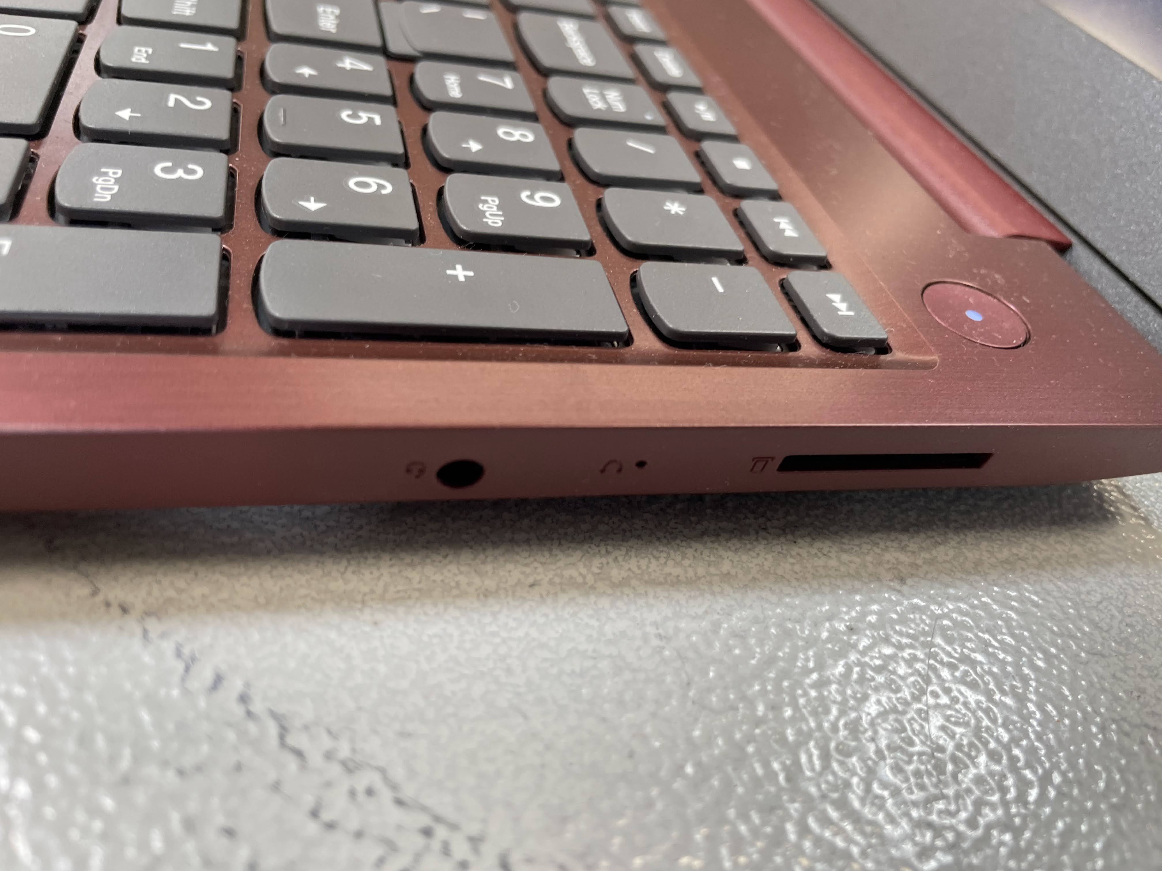 Aothia Multifunctional Office Desk Pad